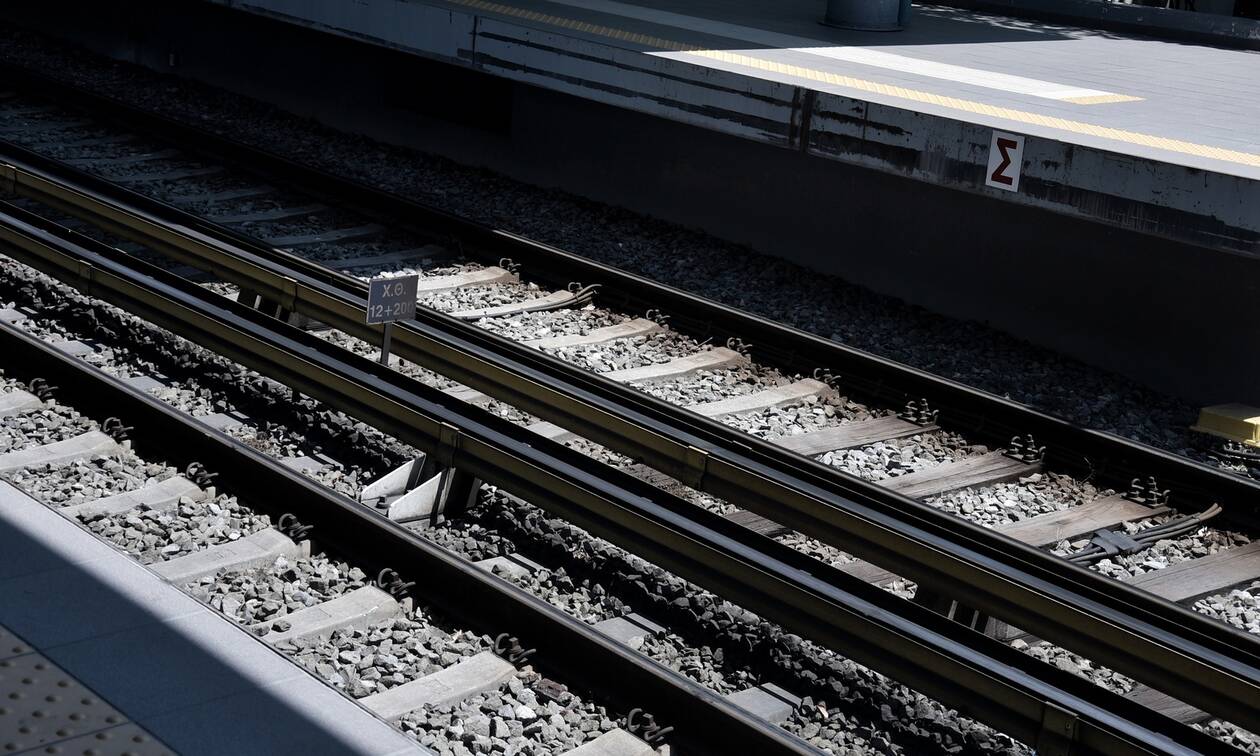 Άνω Πατήσια: Άτομο έπεσε στις γραμμές του ΗΣΑΠ