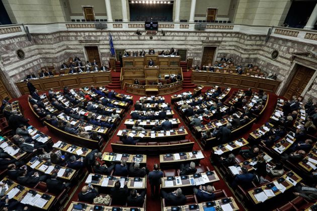 Βουλή: Ψηφίστηκε το νομοσχέδιο για την απλοποίηση της περιβαλλοντικής αδειοδότησης