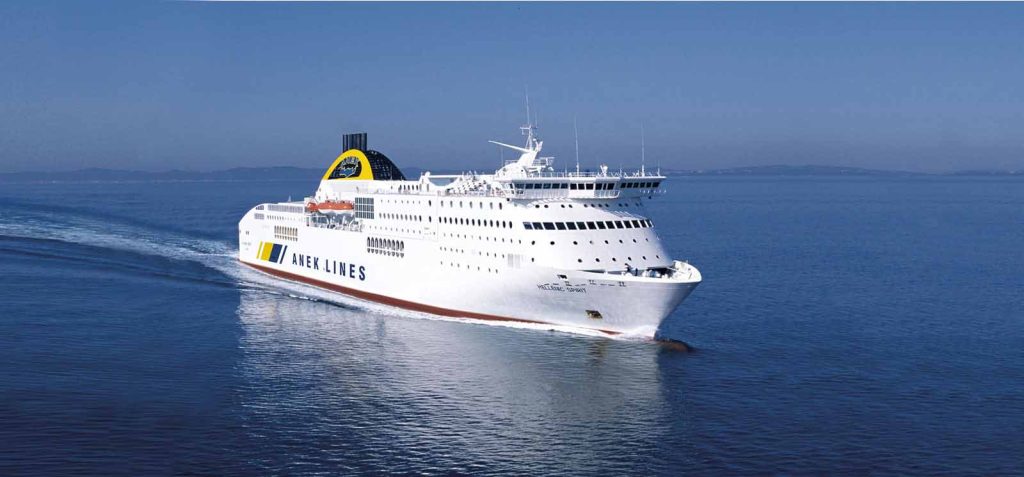 «HELLENIC SPIRIT»: Επέστρεψε στο λιμάνι της Πάτρας – 15χρονη επιβάτιδα αισθάνθηκε αδιαθεσία