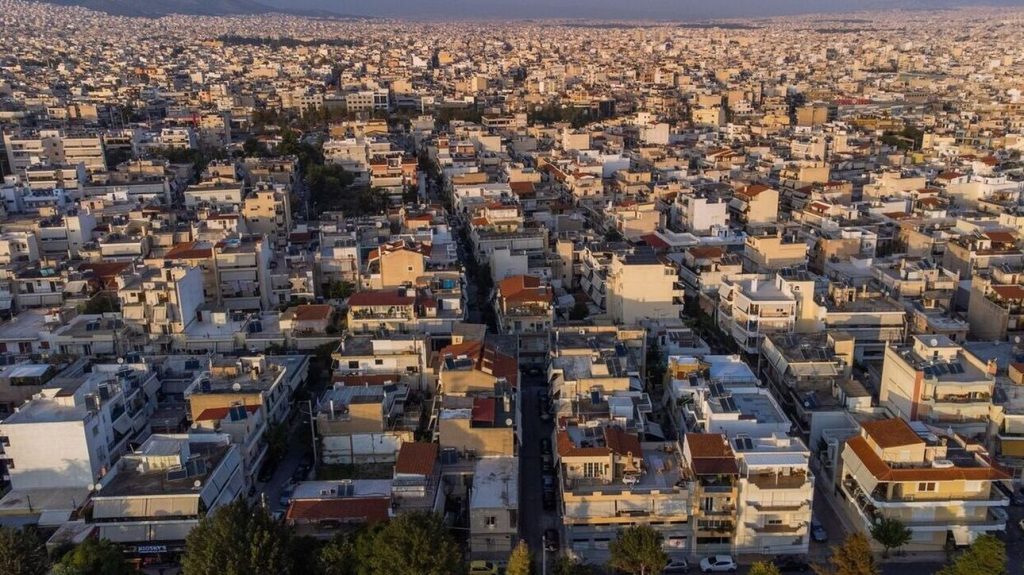 «Social housing»: Ξεκίνησαν να «μαζεύουν» τα άδεια σπίτια σε Αθήνα και Θεσσαλονίκη