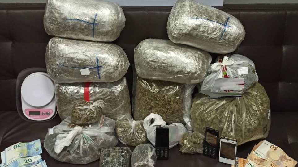 Εύβοια: Αλλοδαποί θα διακινούσαν έξι κιλά κάνναβης