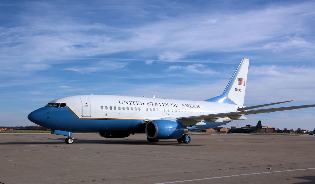 Το μυστηριώδες αεροπλάνο που παρακολουθούν 300.000 χρήστες του διαδικτύου