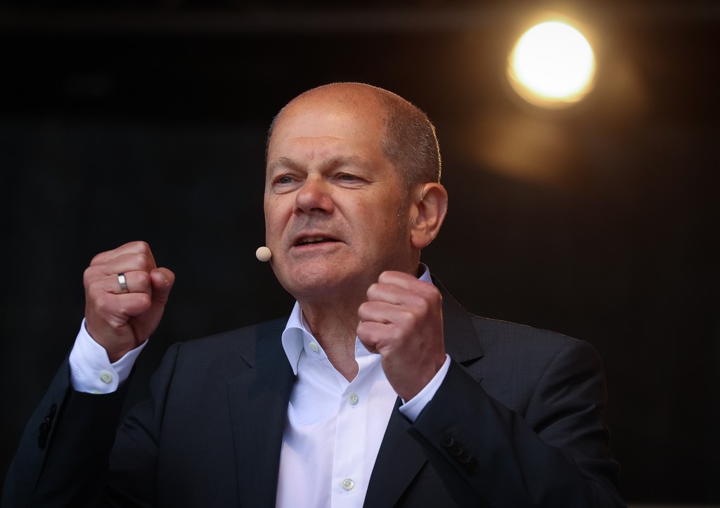 Ό.Σολτς: Θέλει η Γερμανία να αποκτήσει ξανά τον ισχυρότερο στρατό στην Ευρώπη