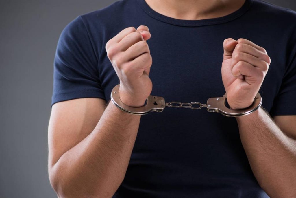 Ζάκυνθος: Συνελήφθησαν τέσσερις αλλοδαποί για ληστεία σε σούπερ μάρκετ