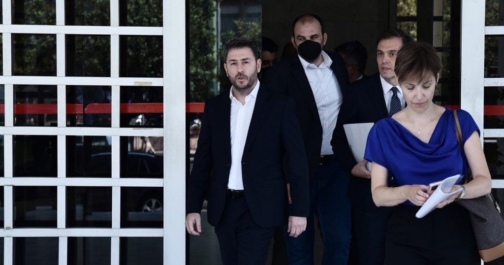 Κατατέθηκε στην Αρχή Προστασίας Δεδομένων η μηνυτήρια αναφορά του Νίκου Ανδρουλάκη για απόπειρα παρακολούθησης