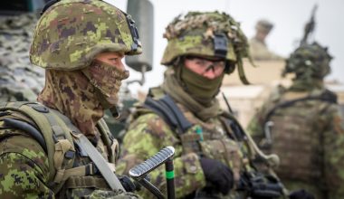 Γ.Στόλτενμπεργκ: Το ΝΑΤΟ είναι «έτοιμο να επέμβει εάν απειληθεί η σταθερότητα» στα σύνορα με τη Σερβία
