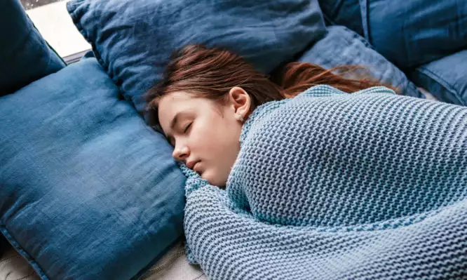 Προσοχή: Aπό αυτή την εγκεφαλική νόσο κινδυνεύουν όσοι κοιμούνται λιγότερο από 6 ώρες