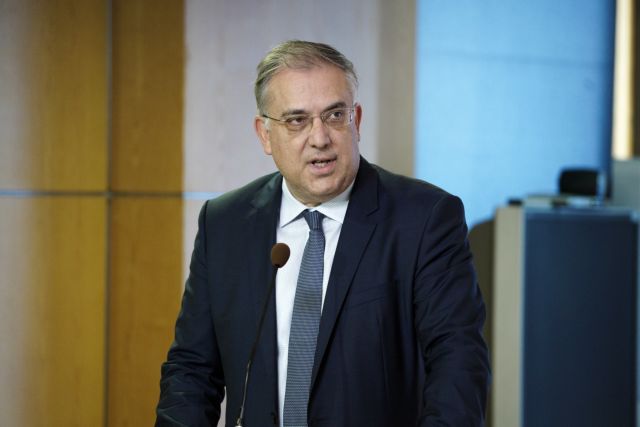 Τ.Θεοδωρικάκος για εκκένωση υπό κατάληψη κτιρίου στα Εξάρχεια: «Στους συλληφθέντες ο φερόμενος ως δράστης απόπειρας βιασμού»