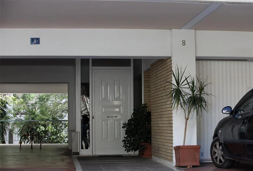 Κυψέλη: Πέθαναν μόνοι και αβοήθητοι στο διαμέρισμα οι δύο ηλικιωμένοι