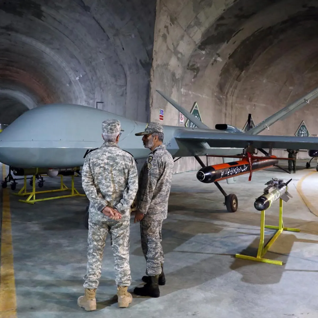 Ιρανικά drones βομβαρδίζουν τους Ουκρανούς! – Αναβλήθηκε η ουκρανική «αντεπίθεση» λόγω των μεγάλων απωλειών