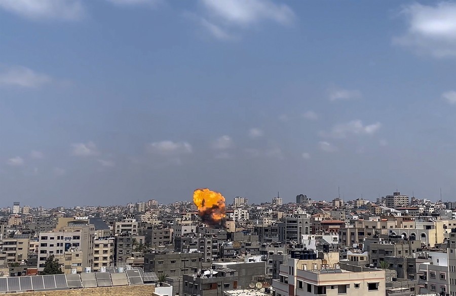 Φρουροί της Επανάστασης: «Το Ισραήλ θα πληρώσει βαρύ τίμημα για τις επιθέσεις στη Γάζα»