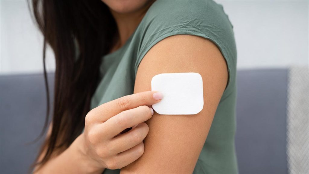 MIT: Δημιούργησαν «τσιρότο» που επιτρέπει στους γιατρούς να παρατηρούν διάφορα όργανα του σώματος