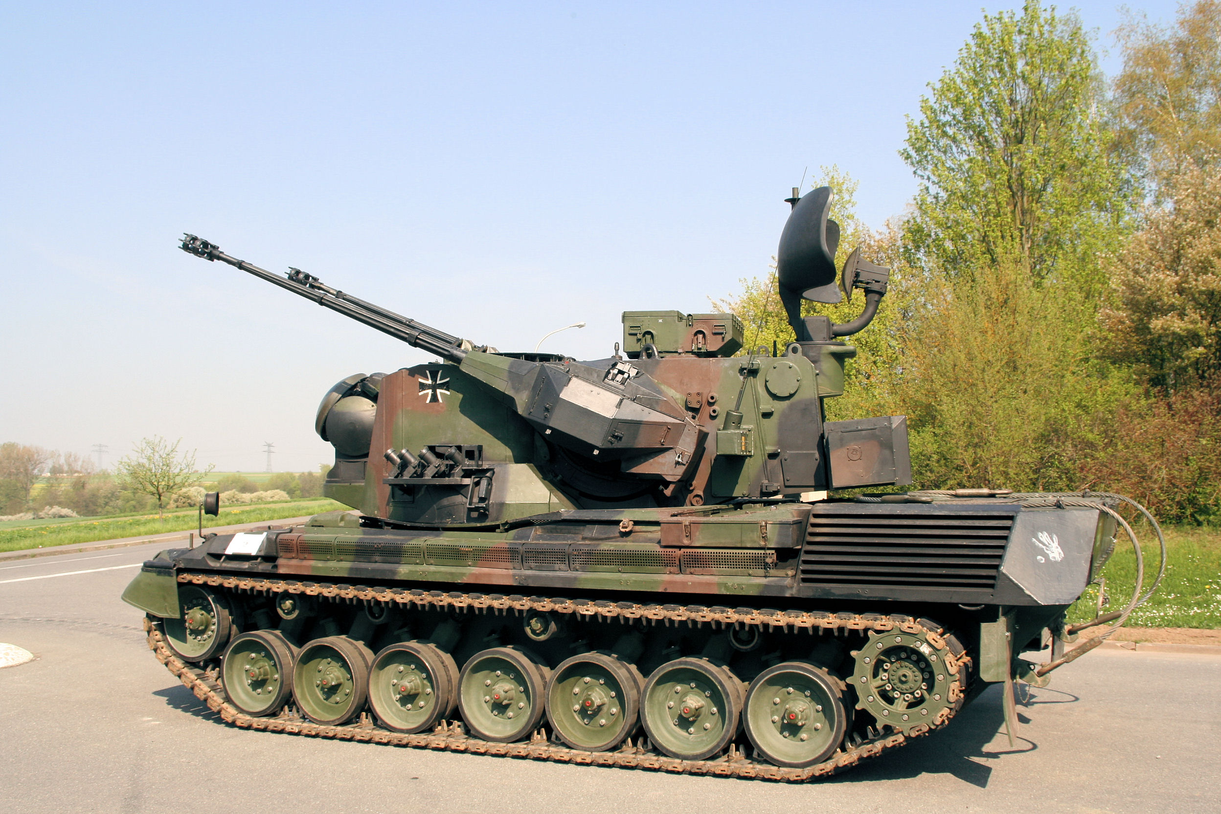 Ουκρανία: Παρέλαβε τα τρία πρώτα γερμανικά A/K αντιαεροπορικά συστήματα  Gepard