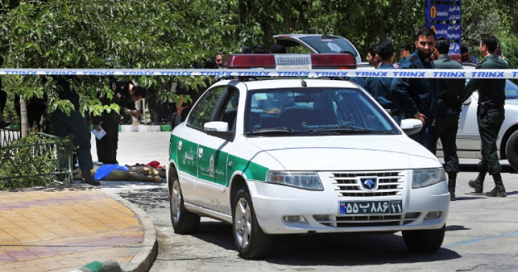 Ιράν: Αφγανός εθισμένος στη μεθαμφεταμίνη σκότωσε 10 άτομα με μαχαίρι – Αυτοτραυματίστηκε πριν συλληφθεί