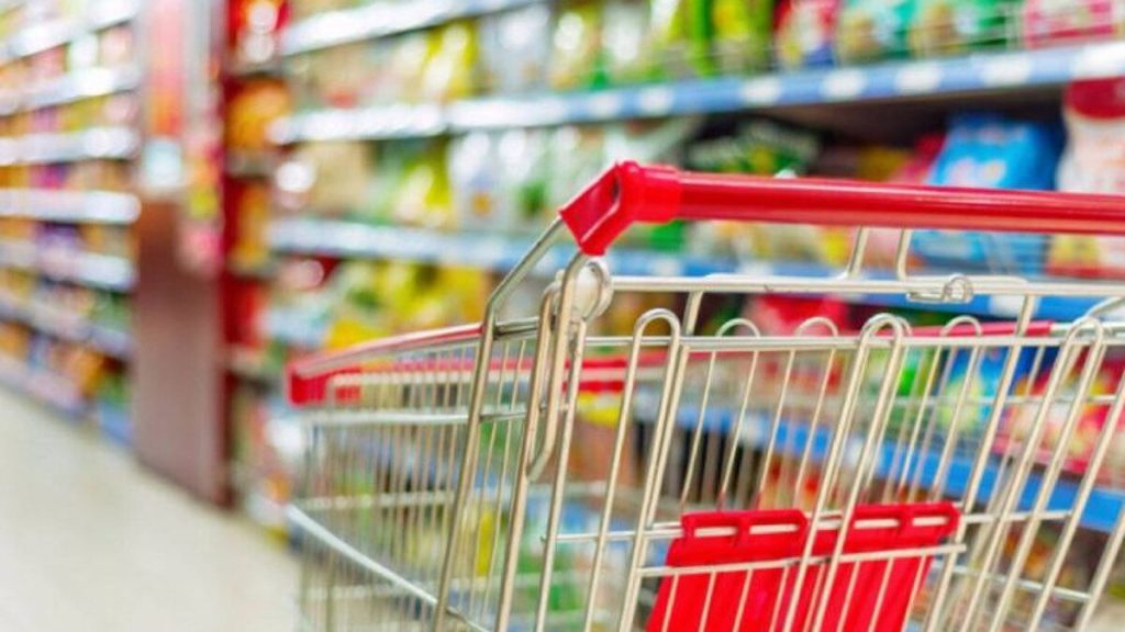 Η ακρίβεια «μαστίζει» την αγορά: Αυτές είναι οι τιμές τροφίμων που είχαν σημαντικές αυξήσεις