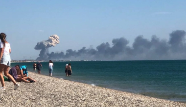 Εκρήξεις σε ρωσική βάση στην Κριμαία – Οι Ουκρανοί ανέλαβαν την ευθύνη: Έχουν πυραύλους μεγάλου βεληνεκούς;