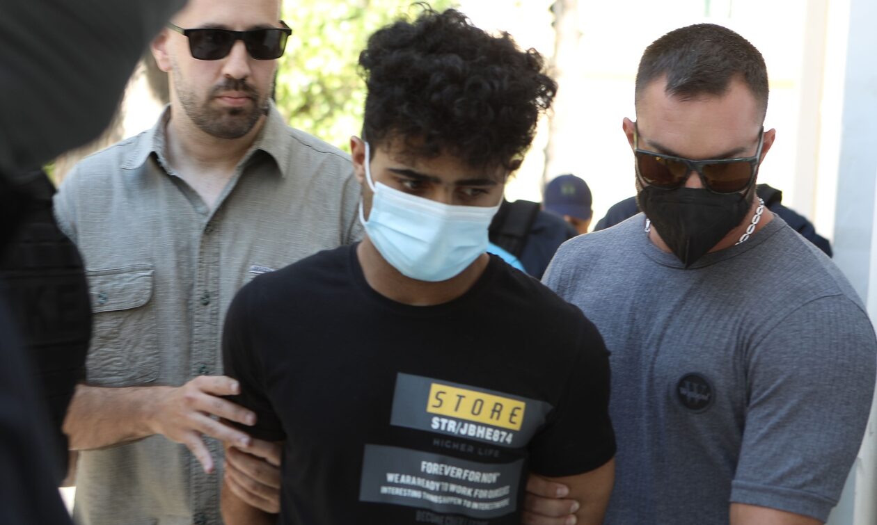 Στη φυλακή ο Πακιστανός δολοφόνος της 17χρονης: «Μου ζήτησε να γίνω Χριστιανός & της έκανα κεφαλοκλείδωμα»