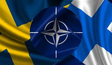 Τ.Μπάιντεν: Υπογράφει τα έγγραφα για υποστήριξη της ένταξης Σουηδίας και Φινλανδίας στο ΝΑΤΟ