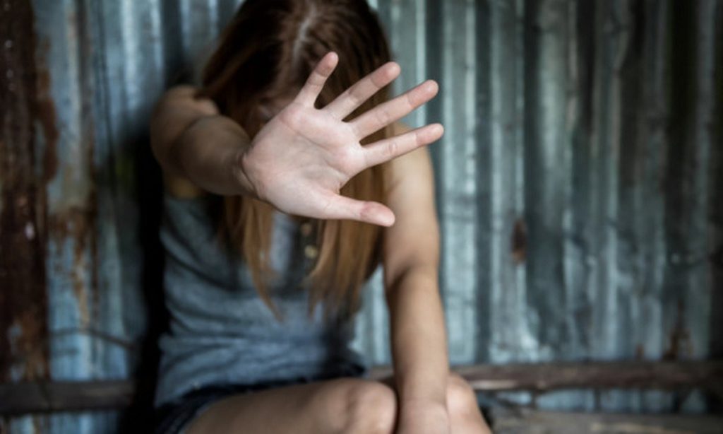 Βιασμός 32χρονης στα Ανώγεια – Συνήγορος 33χρονου: «Η συνεύρεση έγινε με τη θέλησή της»