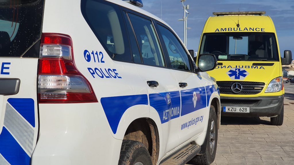 Κόρινθος: Οδηγός κατέβηκε να κάνει την ανάγκη του – Για 6 ώρες ήταν εγκλωβισμένος στα πρανή του δρόμου