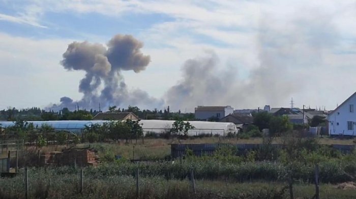 Εκρήξεις στη Κριμαία: Σε κατάσταση έκτακτης ανάγκης τέθηκε η περιοχή – Ένας νεκρός και 14 τραυματίες
