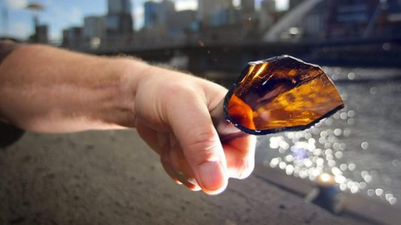 Ρόδος: Άγριος καυγάς μεταξύ αλλοδαπών & Ελλήνων σε μπαρ στο Φαληράκι – Εκτοξεύτηκαν τραπέζια & ποτήρια