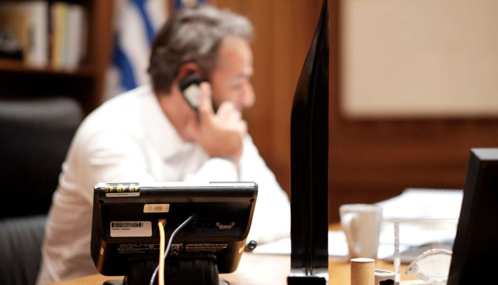 Η κυβέρνηση πέρασε νύχτα τροπολογία-σκάνδαλο: Κατήργησε την υποχρέωση της ΕΥΠ να ενημερώνει όποιον παρακολουθείται! – Γιατί τώρα;