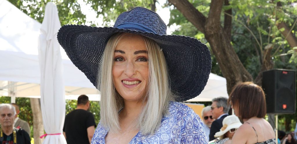 Το μήνυμα της Ι.Παλιοσπύρου στην 49χρονη που δέχθηκε επίθεση με άκουα φόρτε: «Είμαι δίπλα της»