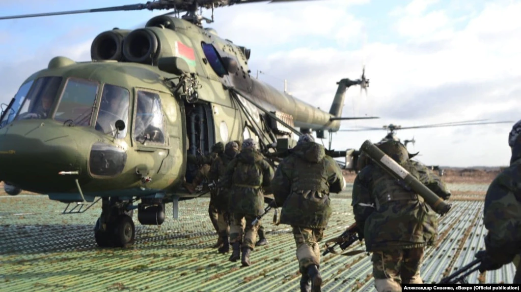 Λευκορωσία: Εκρήξεις σε στρατιωτικό αεροδρόμιο κοντά στα ουκρανικά σύνορα