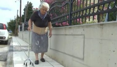 Θεσ/νίκη – Ξεσπά η 75χρονη: «Δεν ήθελα να το χτυπήσω – Ήθελα μόνο να το τρομάξω για να μπορώ να περπατήσω»