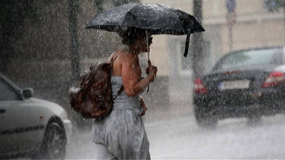 Καιρός: Bροχές, καταιγίδες και χαλαζοπτώσεις σήμερα – Ποιες περιοχές θα επηρεαστούν