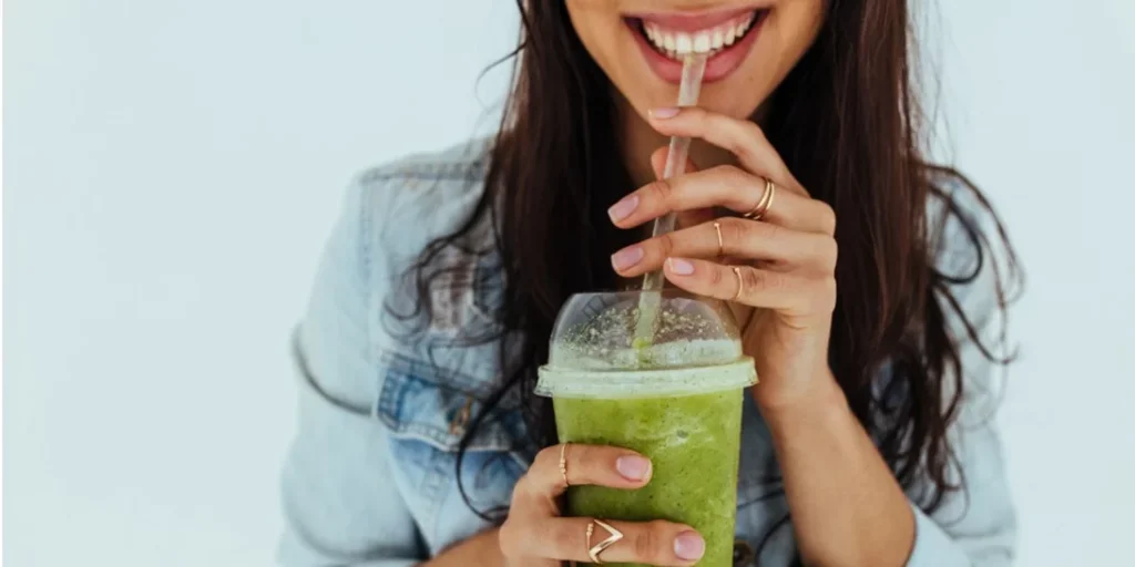 Πώς να αποτοξινώσεις τον οργανισμό σου σε λίγες ώρες