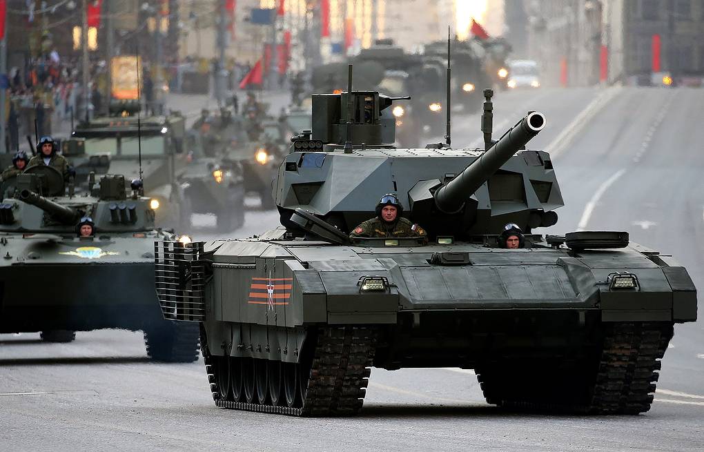 Η Ρωσία συγκροτεί τον μεγαλύτερο ετοιμοπόλεμο στρατό στον κόσμο: Η αμυντική βιομηχανία ξεκινά να δουλεύει ασταμάτητα