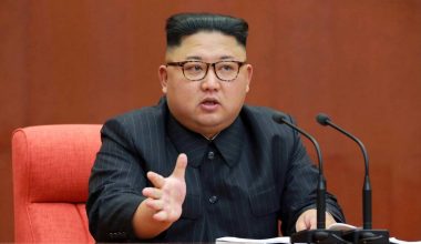 Βόρεια Κορέα: Ο Κιμ Γιονγκ Ουν ανακοίνωσε πως ο πόλεμος κατά της επιδημίας του Covid-19 τελείωσε