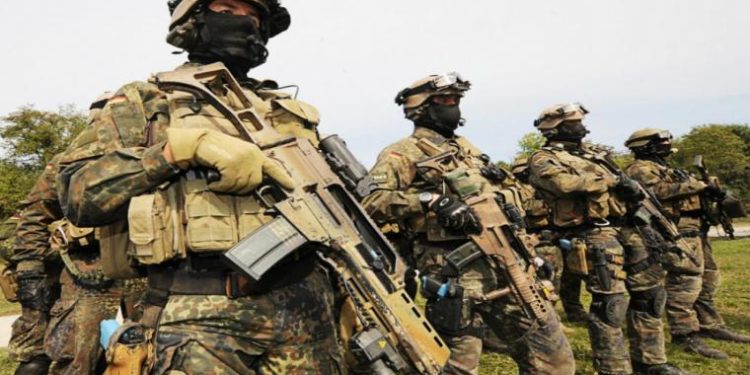 Το Βερολίνο αναστέλλει την στρατιωτική αποστολή στο Μαλί γιατί προτιμά την Ρωσία