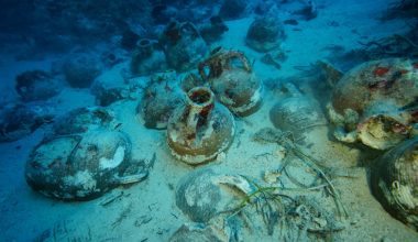 Αυτά είναι τα  90+1 ναυάγια του ελληνικού βυθού που μπορείτε να κάνετε υποβρύχιο τουρισμό