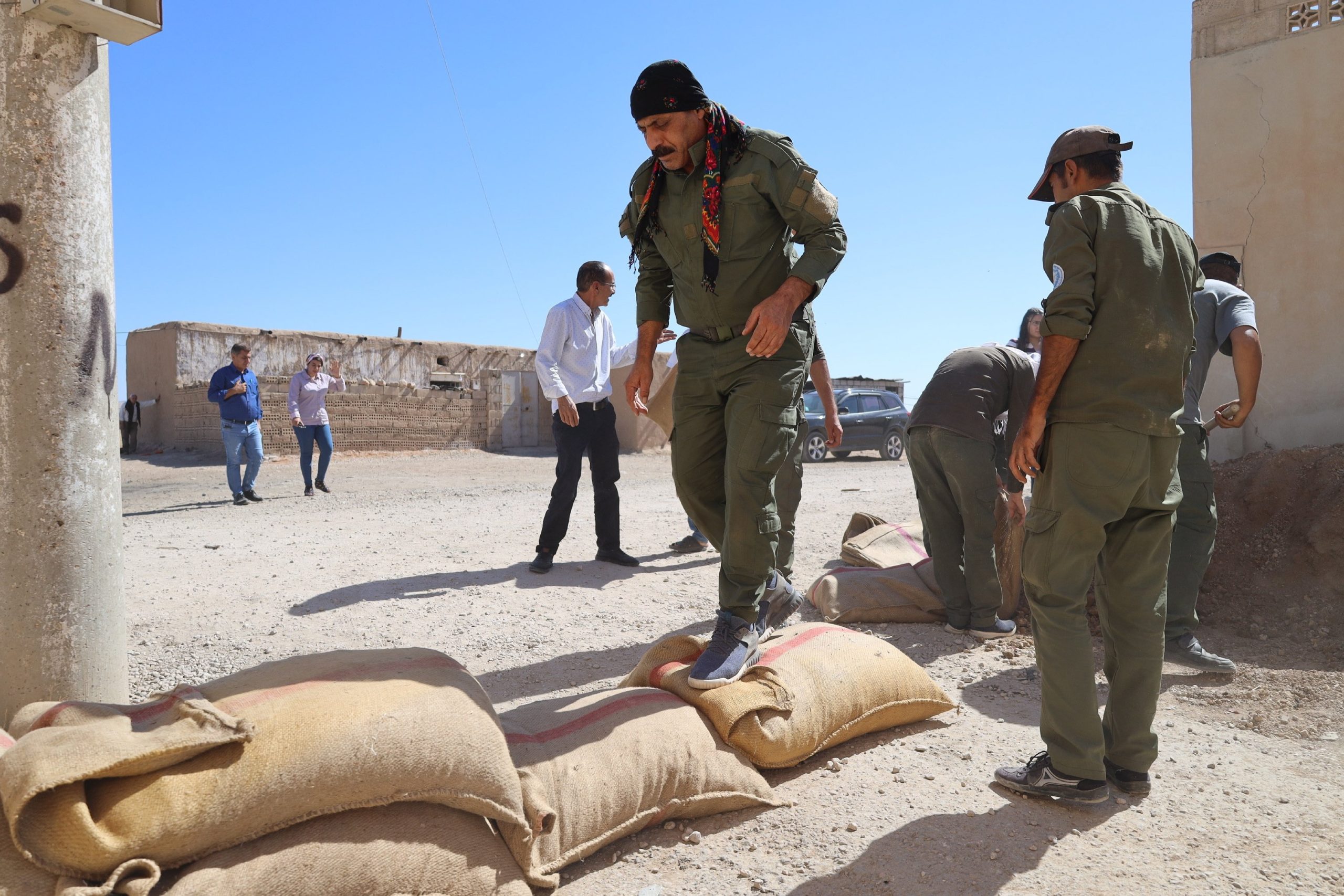 Νεκροί τρεις Σύροι στρατιώτες από ισραηλινά πυρά