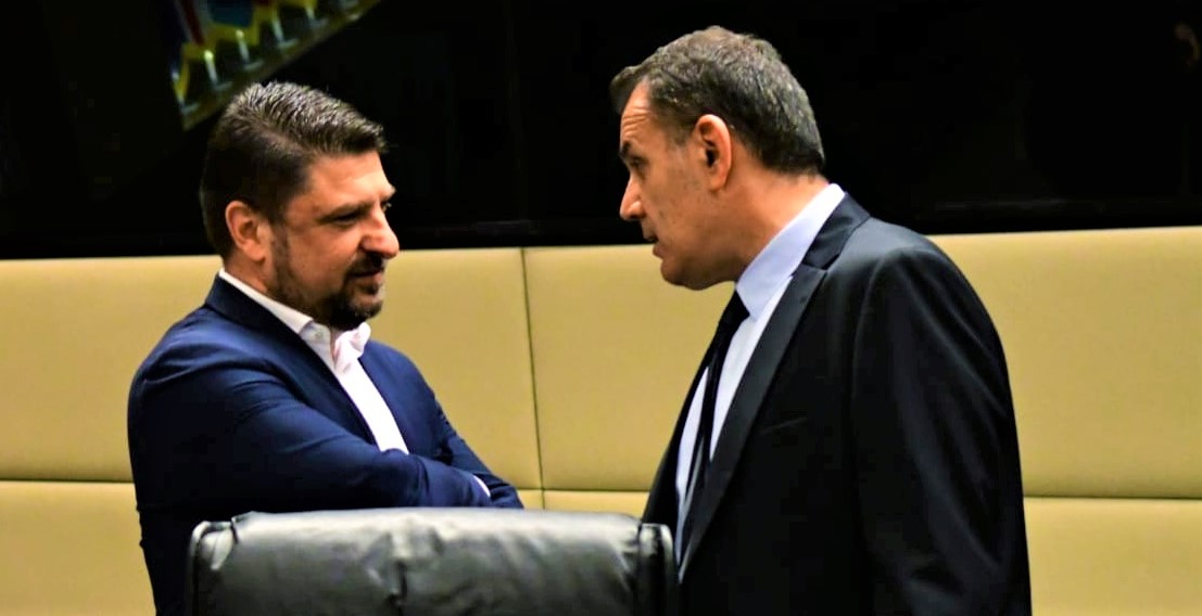 Τα ανέκδοτα του καλοκαιριού: Νίκος Παναγιωτόπουλος και Νίκος Χαρδαλιάς