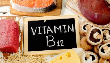 Βιταμίνη Β12: Τα σημάδια ότι έχετε έλλειψη και ποιες τροφές θα βοηθήσουν