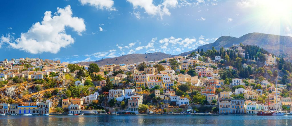 Πέντε μαγευτικές παραλίες στα Δωδεκάνησα που αξίζει να επισκεφτείτε