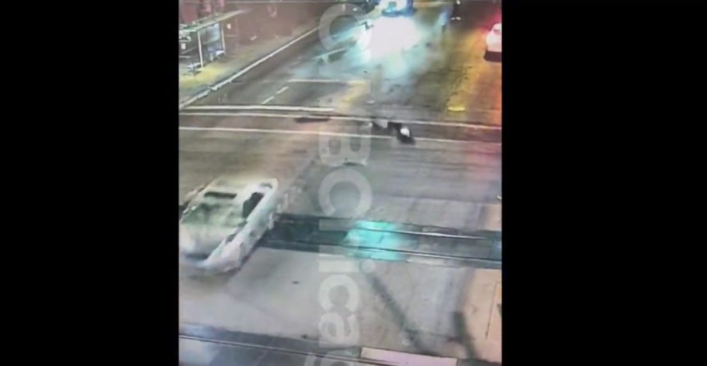 Φρίκη στο Σικάγο: Μακελάρης τους πάτησε με το αυτοκίνητο και τους άφησε να πεθάνουν! (βίντεο)