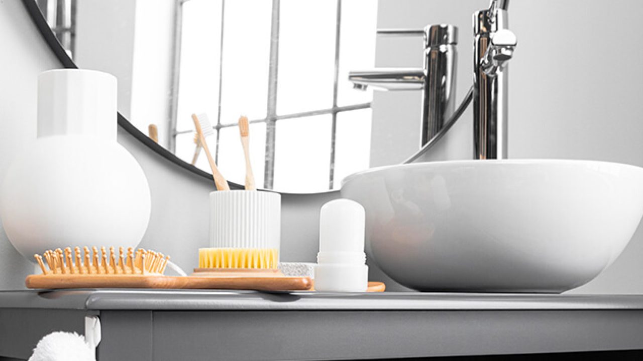 Αυτά είναι τα αντικείμενα που πρέπει να σταματήσετε να αποθηκεύετε στο μπάνιο
