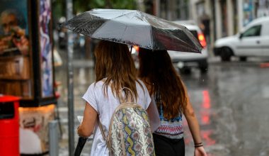 Δεκαπενταύγουστος με άστατο καιρό: Πού θα εκδηλωθούν βροχές και καταιγίδες