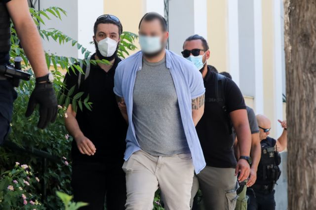 Εισβολή στο Εφετείο: Προφυλακιστέος ο πρώην παίκτης reality  – Οδηγήθηκε στο ψυχιατρείο