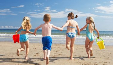 Παιδιά: Γιατί πρέπει οπωσδήποτε να κάνουν διακοπές το καλοκαίρι;