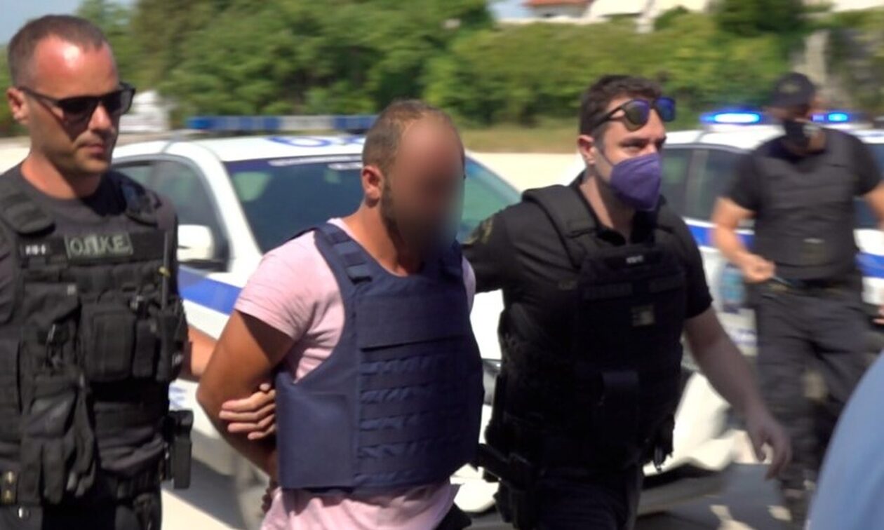 Δολοφονία στην Άρτα: Στα δικαστήρια ο 29χρονος που σκότωσε τον πεθερό του – Τι θα υποστηρίξει στην απολογία του