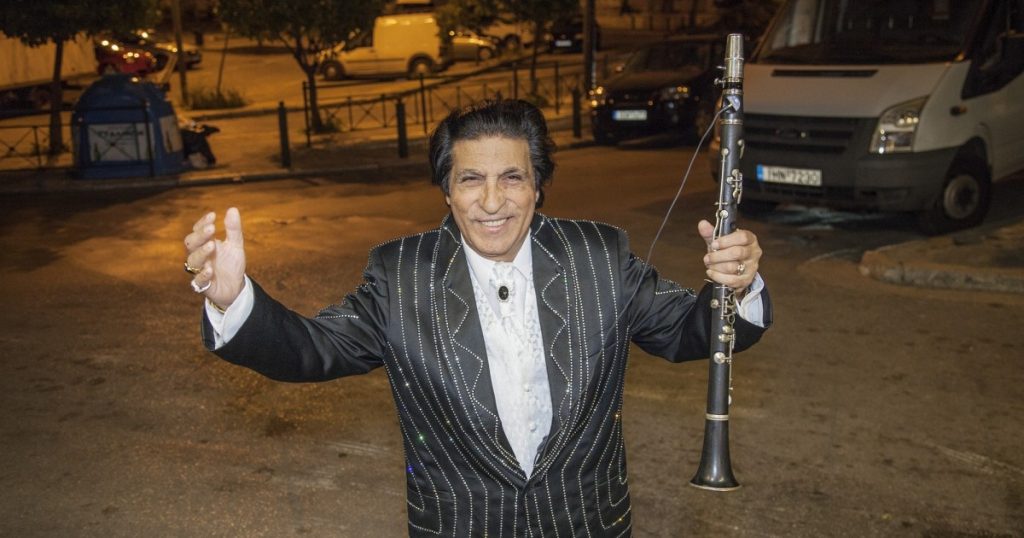 Ζωντανότατος ο Γιώργος Μάγγας για τον «πρόωρο θάνατό» του: «Ντροπή σε αυτούς που διέρρευσαν ότι έχω πεθάνει»