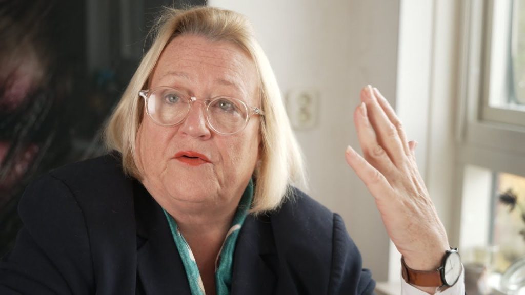 Πρώην υπουργός του Τ.Μπους: «Δεν χρειάζονται τα λεφτά σας – Θέλουν την γη σας και τα παιδιά σας» (βίντεο)