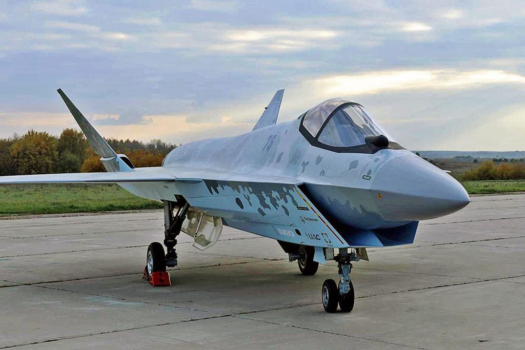 Ρωσία: Η πρώτη πτήση του νέου μαχητικού αεροσκάφους Su-75 Checkmate 5ης γενιάς θα πραγματοποιηθεί το 2024