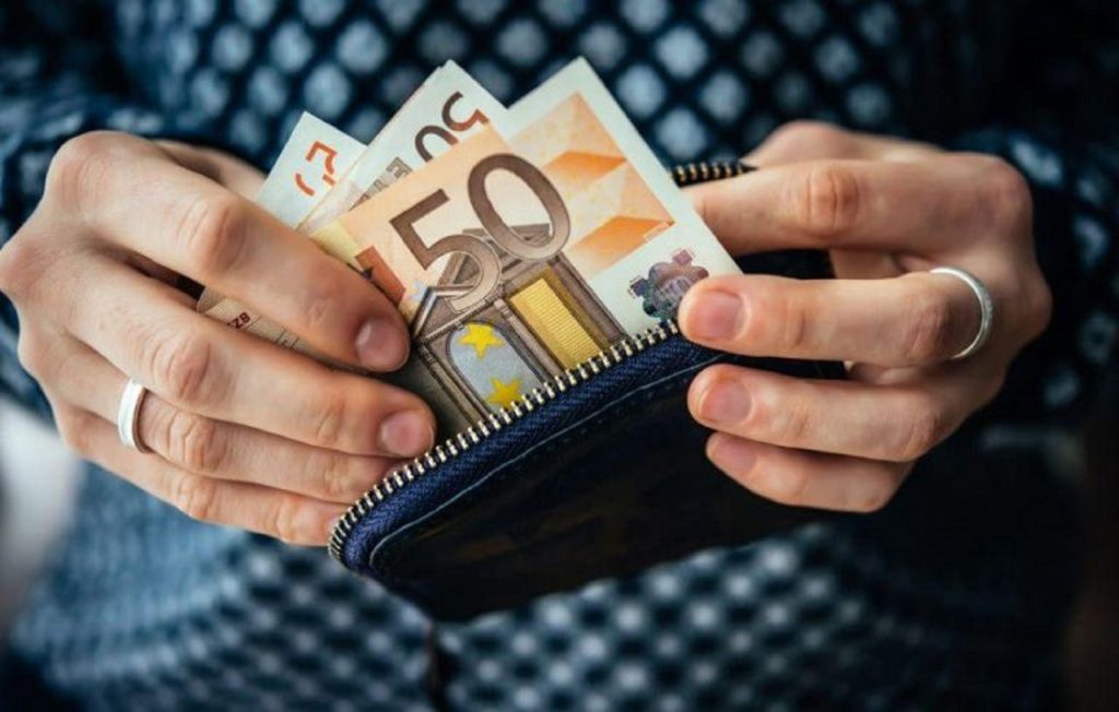 Κ.Χατζηδάκης: «Τον Ιανουάριο ο προσδιορισμός της αύξησης του κατώτατου μισθού»